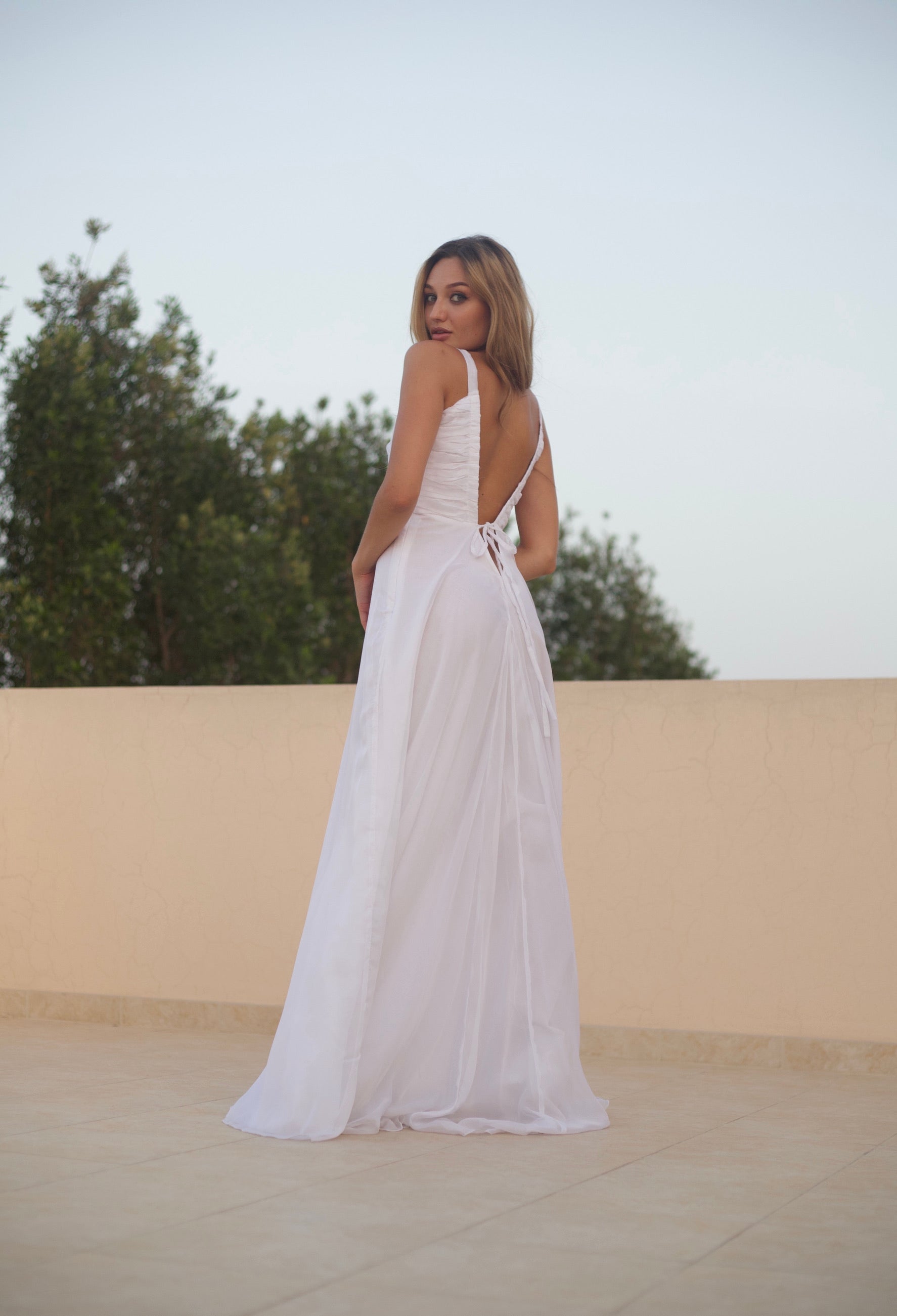 Cali dress in white