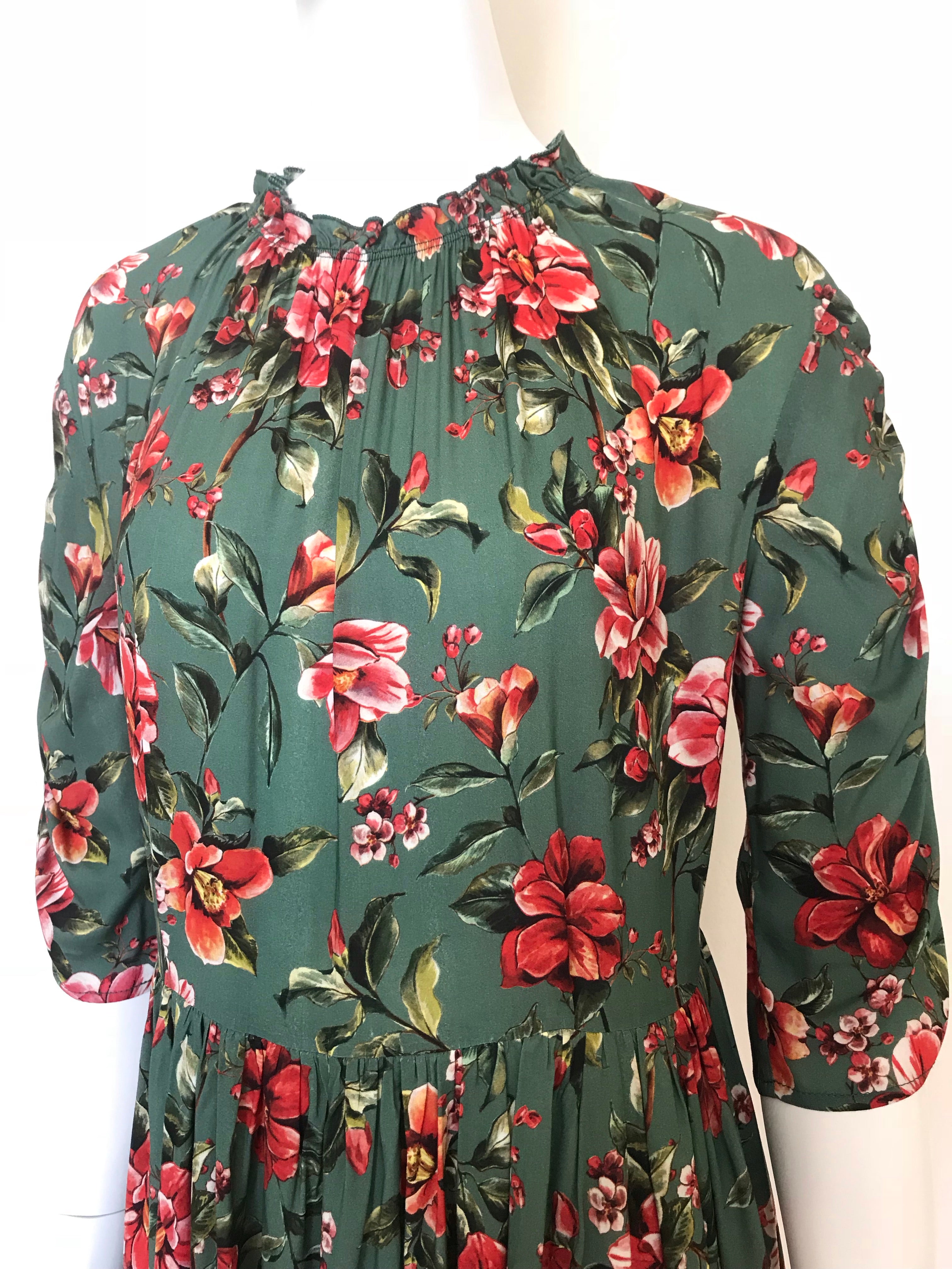Floral print high neck short dress